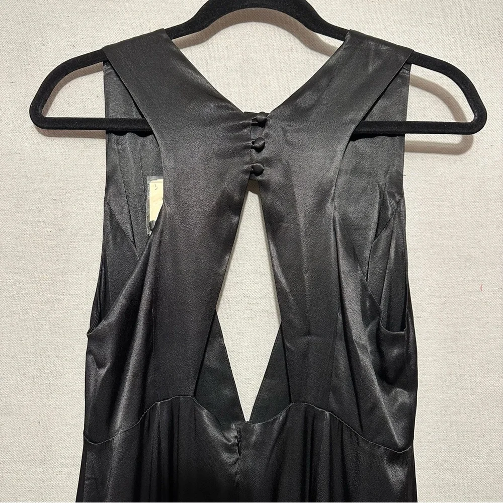NWT Forever 21 black satin slip dress - size M - Picture 4 of 7